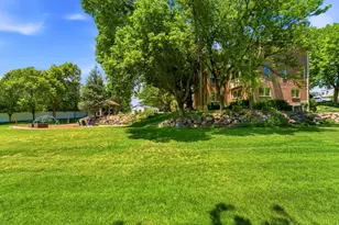 702 E 200 N, Kaysville, UT 84037 - Photo 90