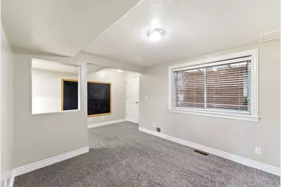 702 E 200 N, Kaysville, UT 84037 - Photo 66