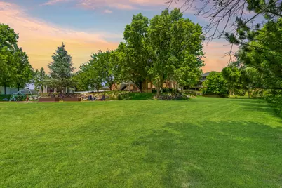 702 E 200 N, Kaysville, UT 84037 - Photo 78