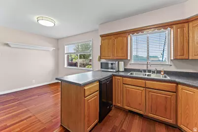1308 S 400 W, Bountiful, UT 84010 - Photo 8