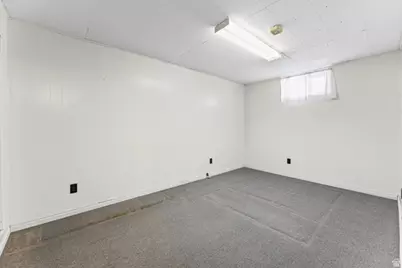 1308 S 400 W, Bountiful, UT 84010 - Photo 22