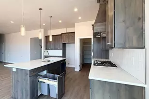 313 N 2805 W, Hurricane, UT 84737 - Photo 10
