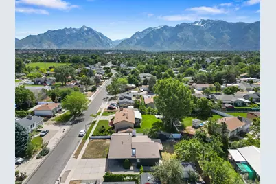 432 E Calnette Dr, Sandy, UT 84070 - Photo 34