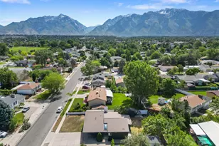 432 E Calnette Dr, Sandy, UT 84070 - Photo 34
