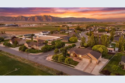 487 E 500 N, Ephraim, UT 84627 - Photo 2