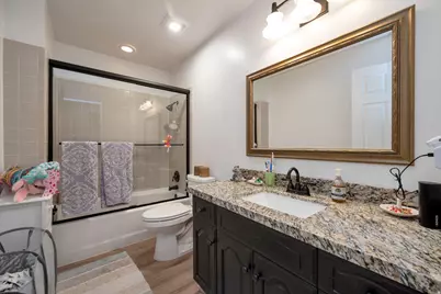 5076 S 2100 E, Holladay, UT 84117 - Photo 22