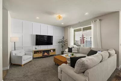 288 S 600 W, Centerville, UT 84014 - Photo 8