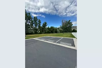 288 S 600 W, Centerville, UT 84014 - Photo 32