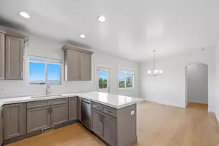5184 W Windom Rd, Herriman, UT 84096 - Photo 12