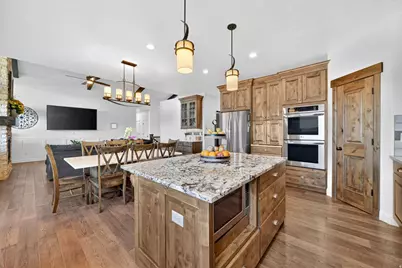 1318 E Abigail Ln, Eagle Mountain, UT 84005 - Photo 8