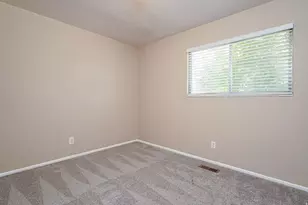 348 W 2400 S, Clearfield, UT 84015 - Photo 14