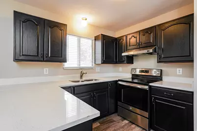 348 W 2400 S, Clearfield, UT 84015 - Photo 8