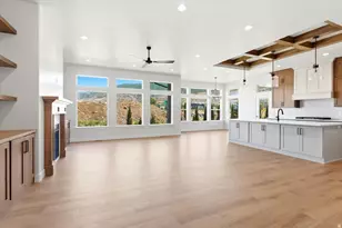 442 W Randys Ct S, Farmington, UT 84025 - Photo 10