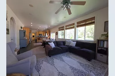 387 N Loafer Rd, Elk Ridge, UT 84651 - Photo 14