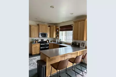 387 N Loafer Rd, Elk Ridge, UT 84651 - Photo 22