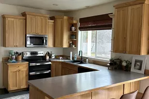387 N Loafer Rd, Elk Ridge, UT 84651 - Photo 22