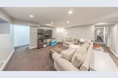 2100 E Kayland Way S, Holladay, UT 84117 - Photo 24