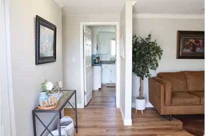 139 S 240 E, Orem, UT 84058 - Photo 4