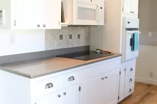 139 S 240 E, Orem, UT 84058 - Photo 6