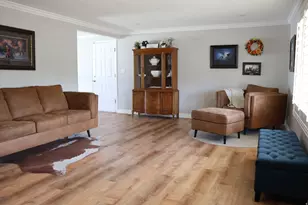 139 S 240 E, Orem, UT 84058 - Photo 2