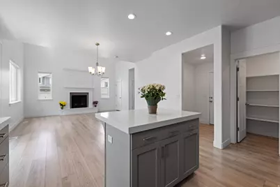 4722 E Lake Corner Dr, Eagle Mountain, UT 84005 - Photo 22