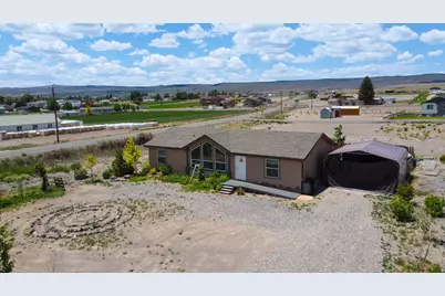 523 N 200 E #13, Loa, UT 84747 - Photo 34