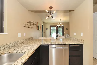 3104 E High Danish Rd, Cottonwood Heights, UT 84093 - Photo 8