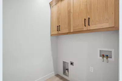 6309 W Cape Ridge Ln, West Valley, UT 84128 - Photo 14