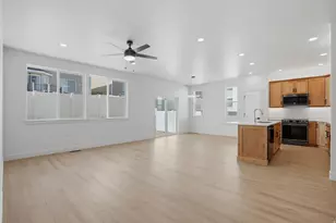 6309 W Cape Ridge Ln, West Valley, UT 84128 - Photo 4