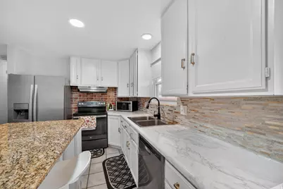 4325 S Wildrose Dr W, West Valley, UT 84120 - Photo 12