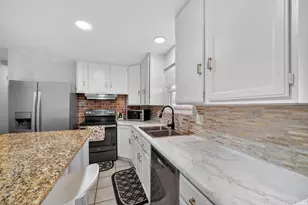 4325 S Wildrose Dr W, West Valley, UT 84120 - Photo 12