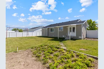 5069 S 3925 W, Roy, UT 84067 - Photo 18