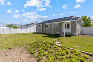 5069 S 3925 W, Roy, UT 84067 - Photo 18