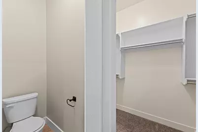 378 N Thurston Ln, Layton, UT 84040 - Photo 36