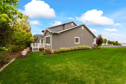 378 N Thurston Ln, Layton, UT 84040 - Photo 58