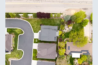 378 N Thurston Ln, Layton, UT 84040 - Photo 8