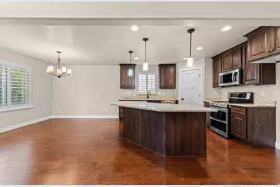 378 N Thurston Ln, Layton, UT 84040 - Photo 56
