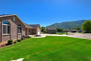 1832 E 7880 S, South Weber, UT 84405 - Photo 34