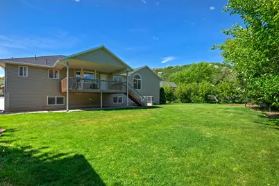 1832 E 7880 S, South Weber, UT 84405 - Photo 4