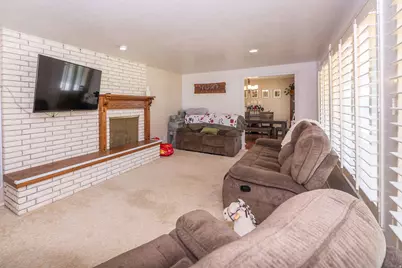 687 E 3125 N, North Ogden, UT 84414 - Photo 4