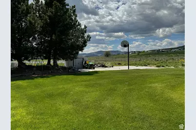 810 N 2300 W, Tremonton, UT 84337 - Photo 10