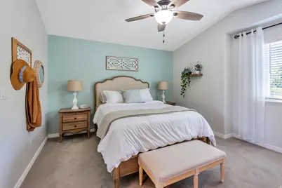 1368 W 2350 S, Woods Cross, UT 84087 - Photo 16