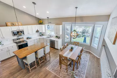 1368 W 2350 S, Woods Cross, UT 84087 - Photo 6