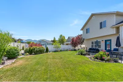 1368 W 2350 S, Woods Cross, UT 84087 - Photo 26