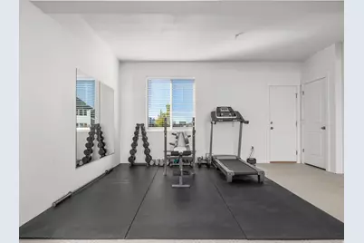 714 E Garden Grove Dr, Eagle Mountain, UT 84005 - Photo 8