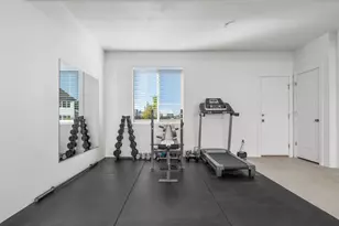 714 E Gdn Grv Dr, Eagle Mountain, UT 84005 - Photo 8