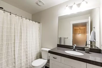 808 E Newfield Dr, Sandy, UT 84094 - Photo 18