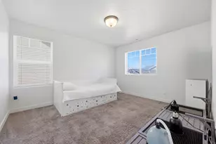 196 S Copper Cyn Ln, Saratoga Springs, UT 84045 - Photo 12
