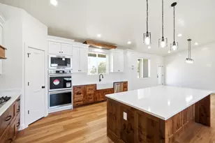 2203 E 1800 S, Naples, UT 84078 - Photo 4