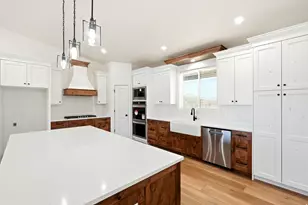 2203 E 1800 S, Naples, UT 84078 - Photo 8